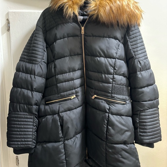 Black Puffer Jacket with Faux Fur Hood - Picture 3 of 6